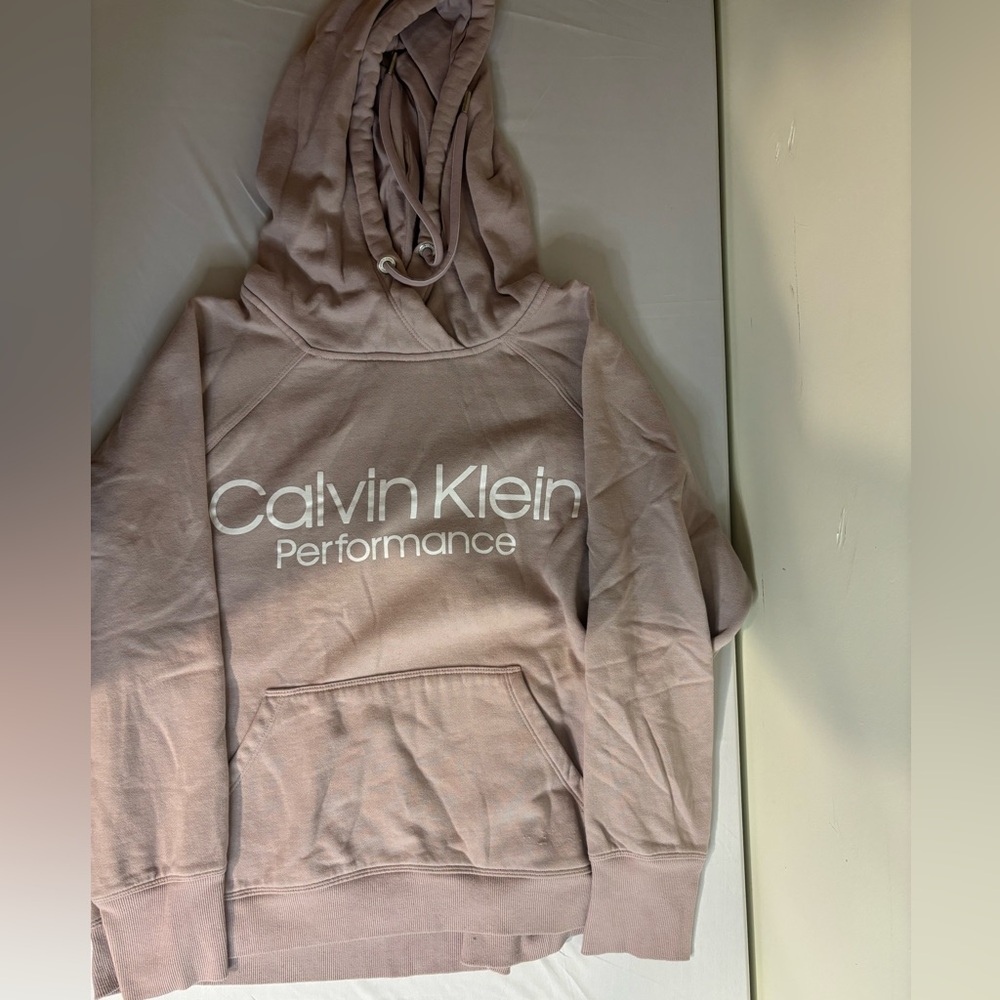 Calvin Klein Blush Performance sweatshirt